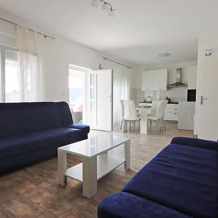 Slavko Apartment