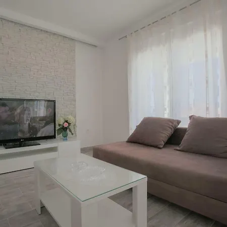 Apartment Slavko